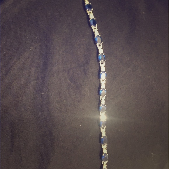 Braclet - Picture 1 of 3